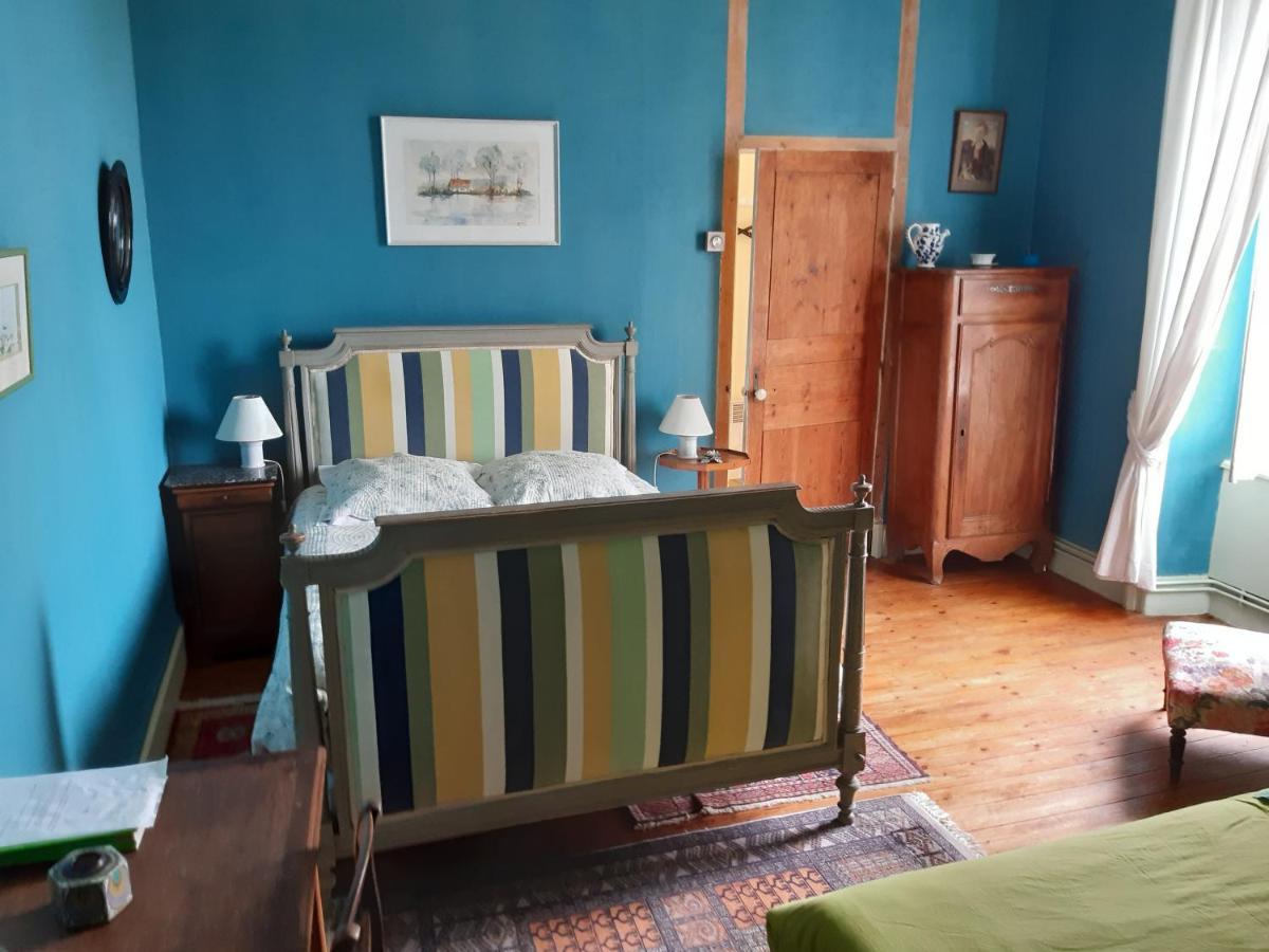 Bed and Breakfast Le Logis Les Pineaux Экстерьер фото